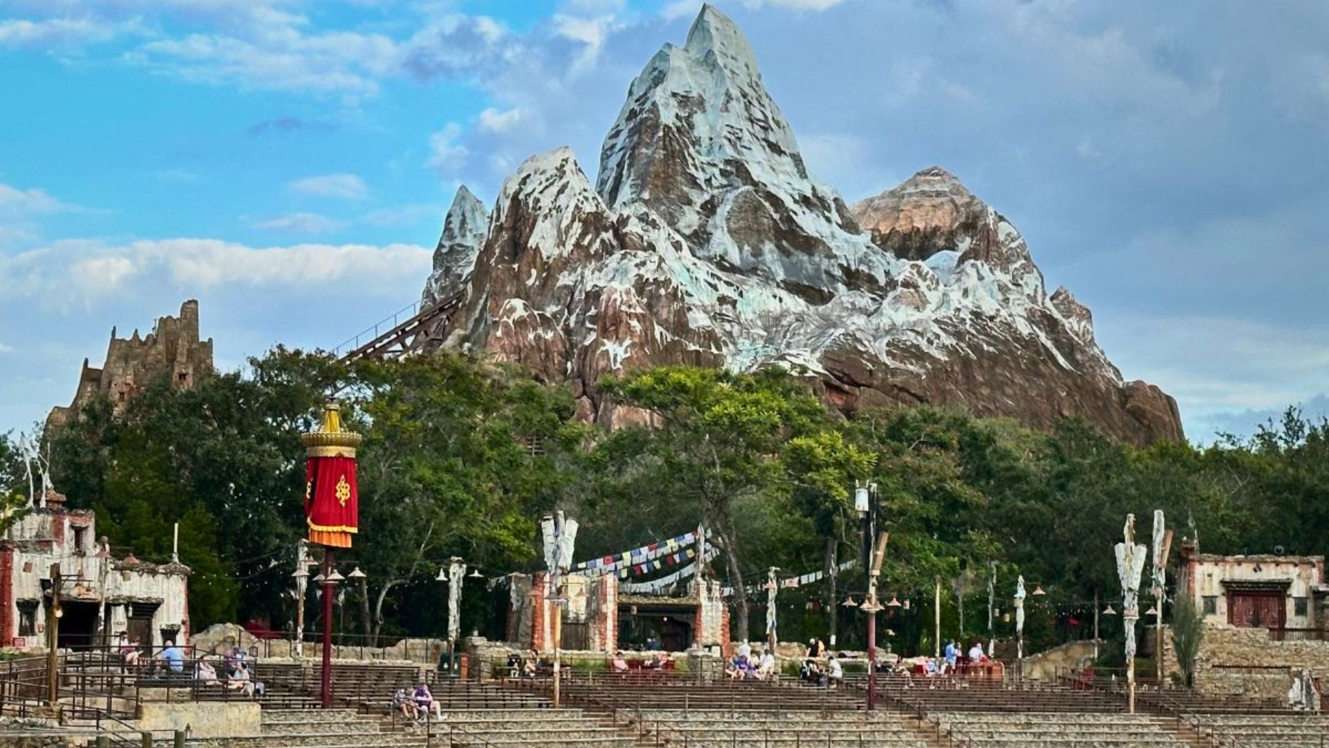 Asia : Expedition Everest, Kali River Rapids, Maharajah Jungle Trek