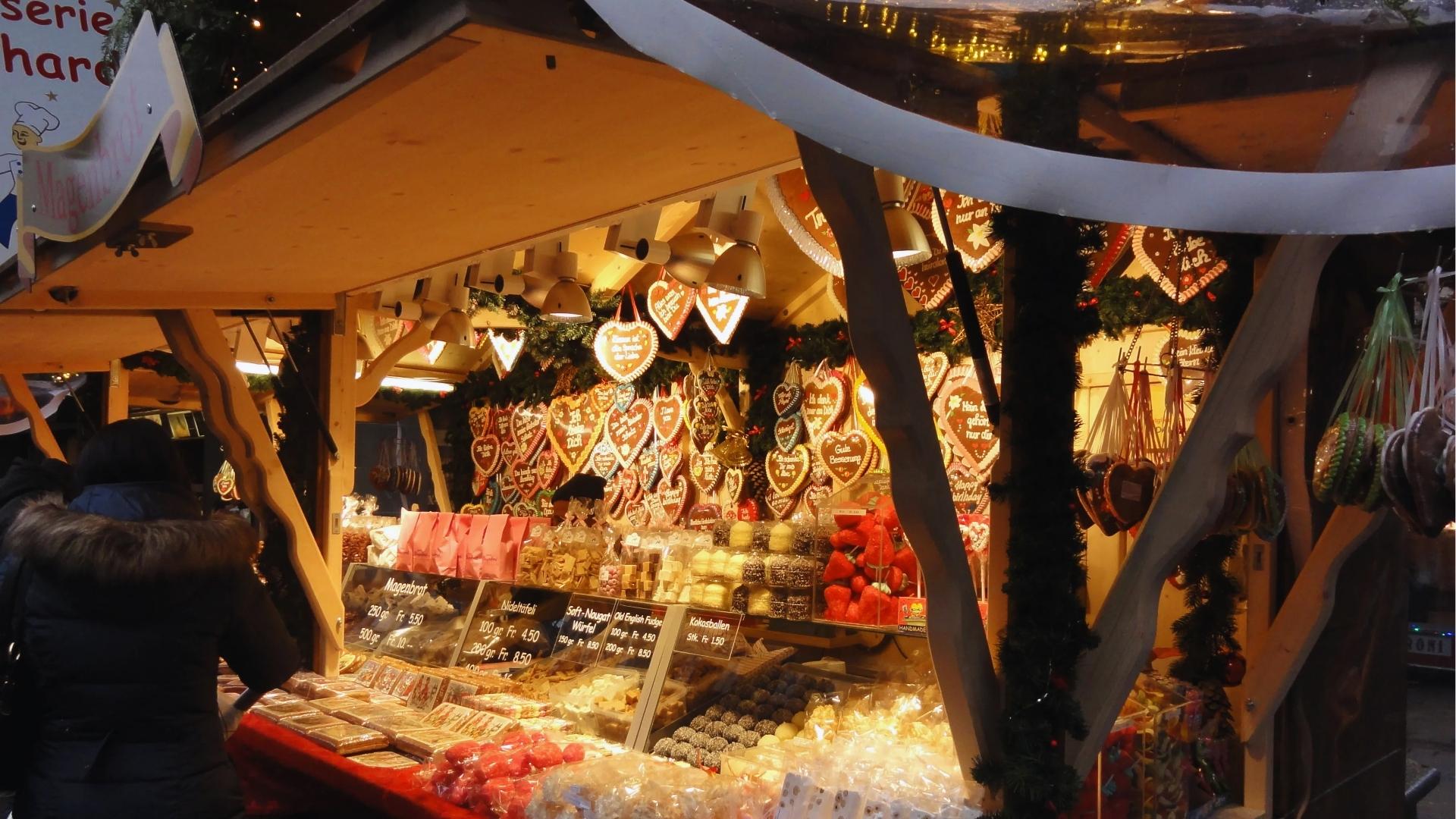 What to Eat at Zurich Switzerland Christmas Market