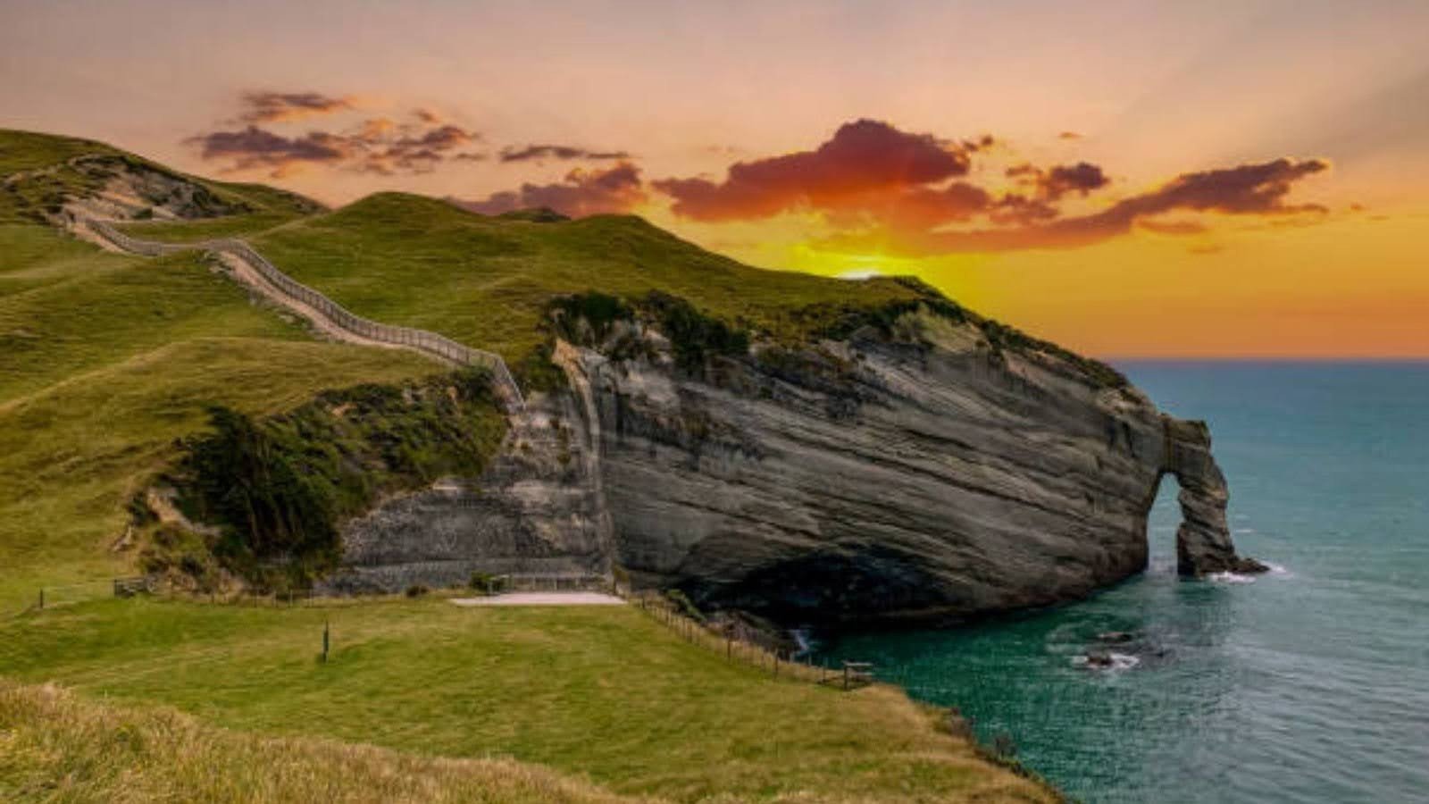 Relax and Scenic Farewell