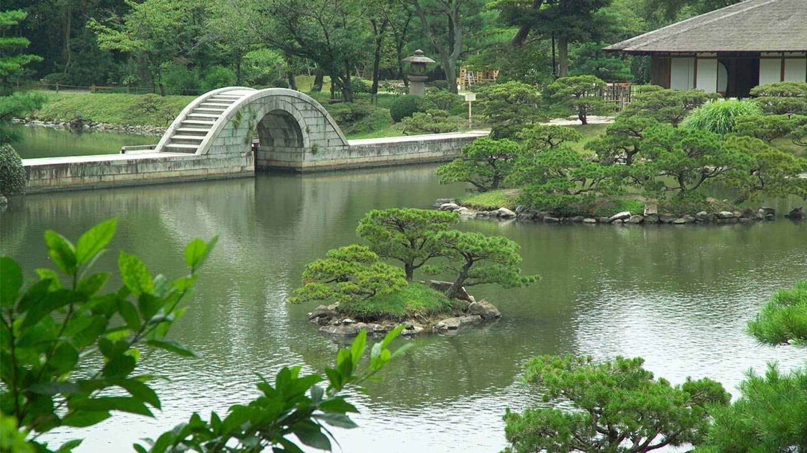 Shukkeien Garden