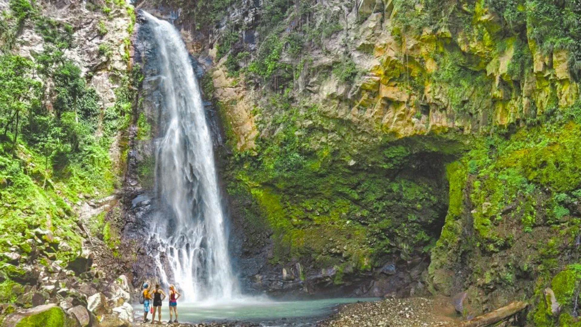River Hike to Victoria Falls