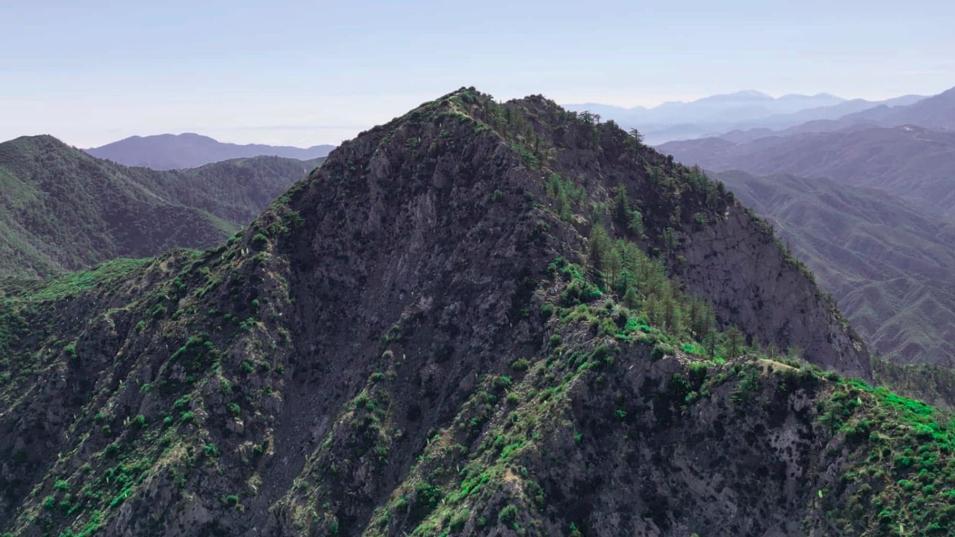 Hike to Strawberry Peak Fire Lookout