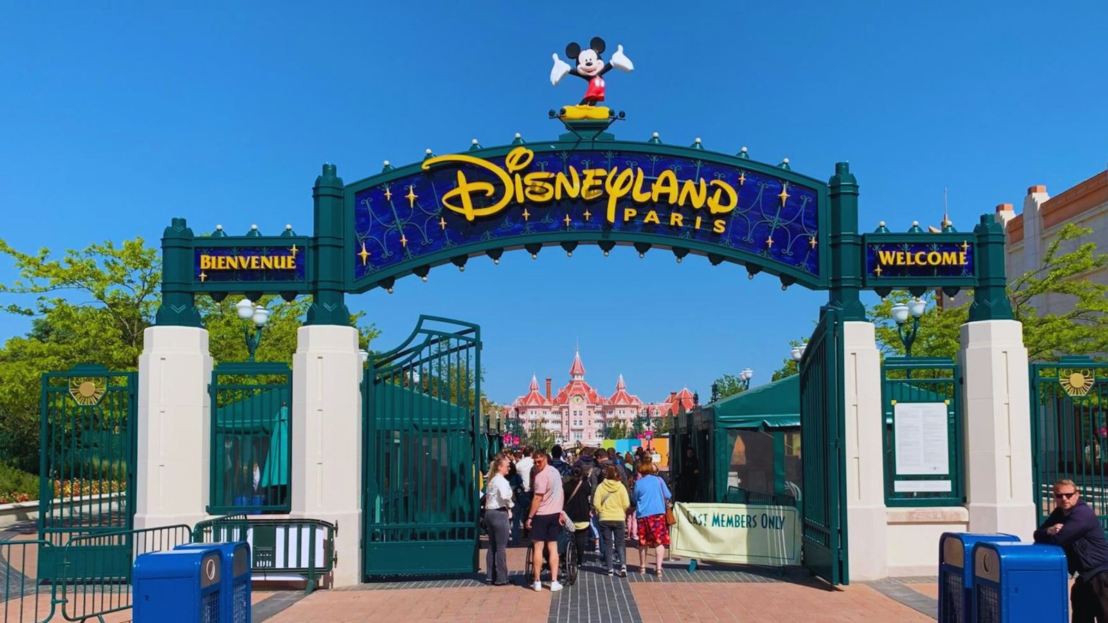 Disney California Adventure Size and Layout