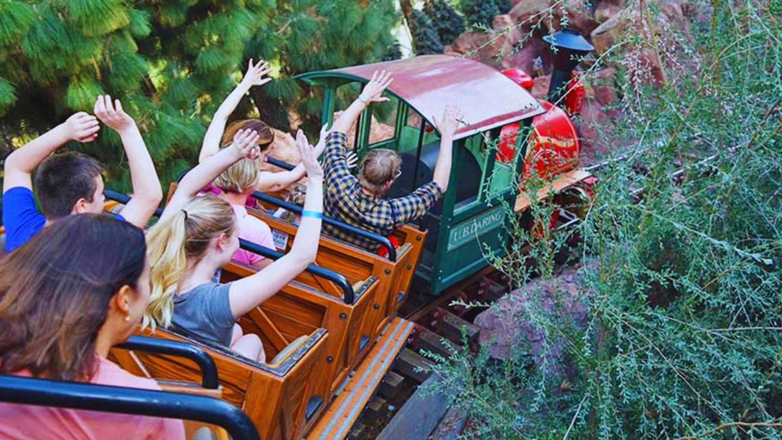 Best Moderate-Thrill Coasters