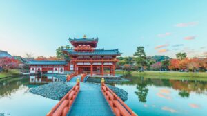 Uji