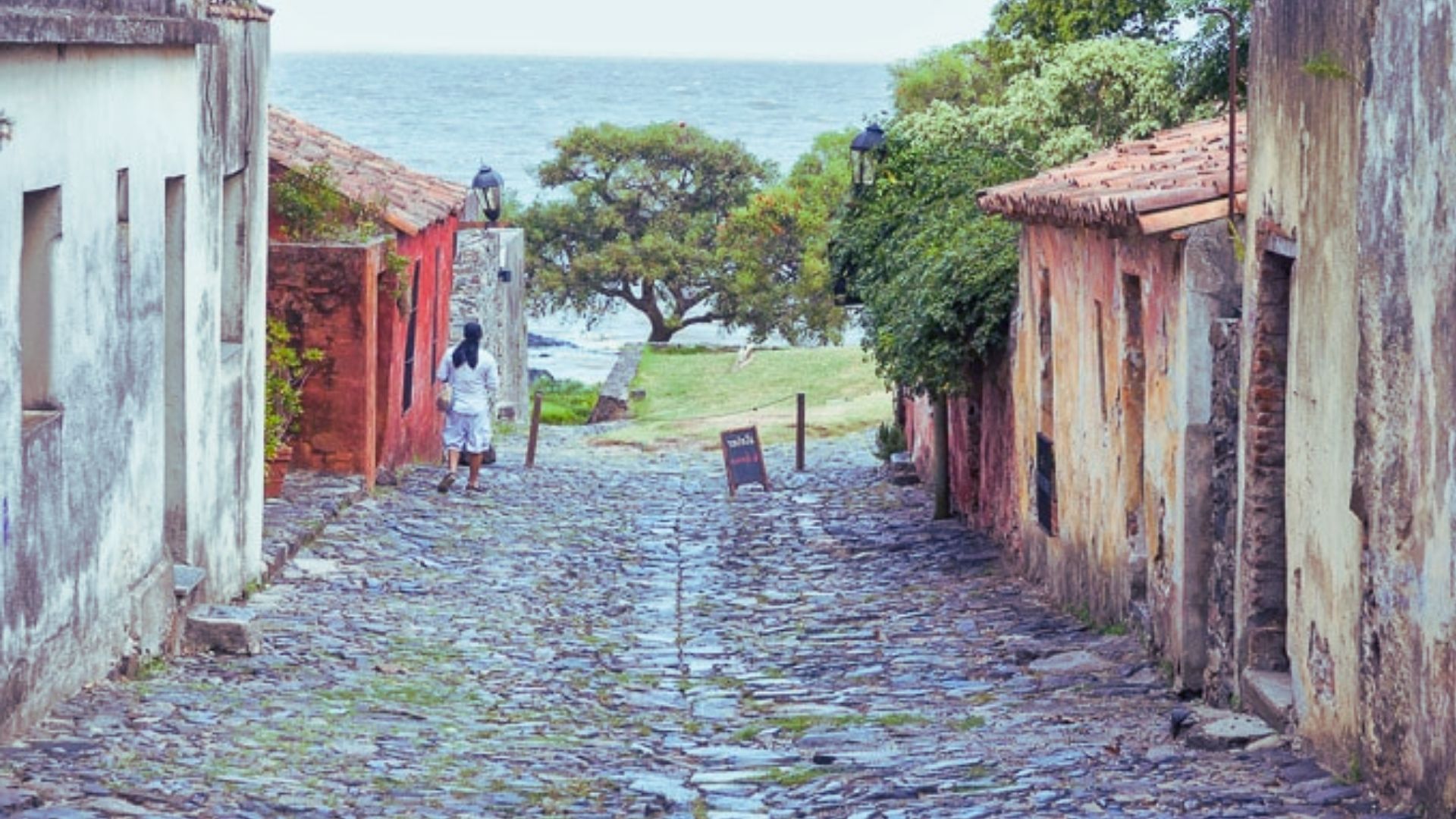 Take a Day Trip to Colonia del Sacramento