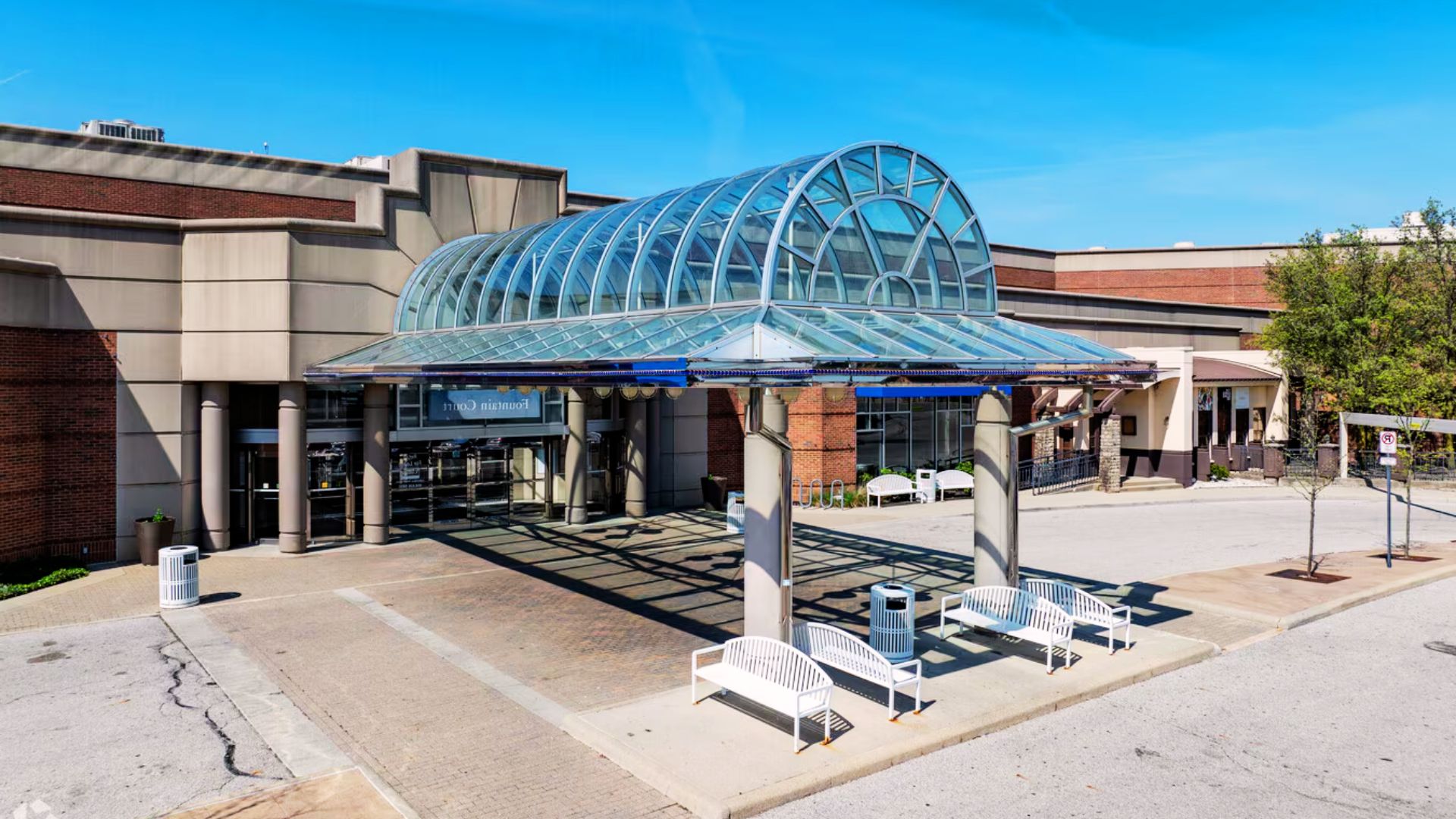 5. Mall at Tuttle Crossing