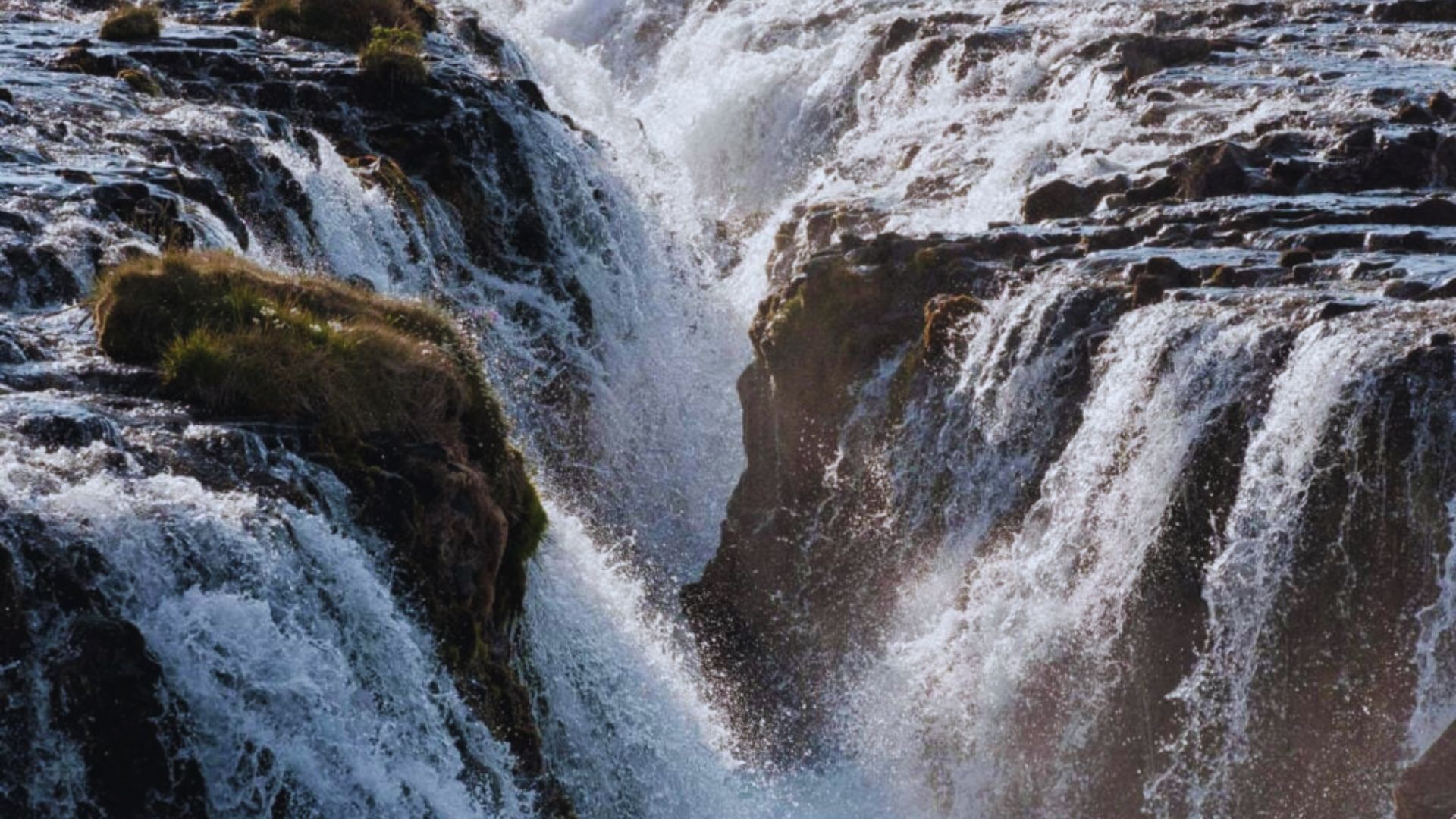 How to Get to Bruarfoss Waterfall