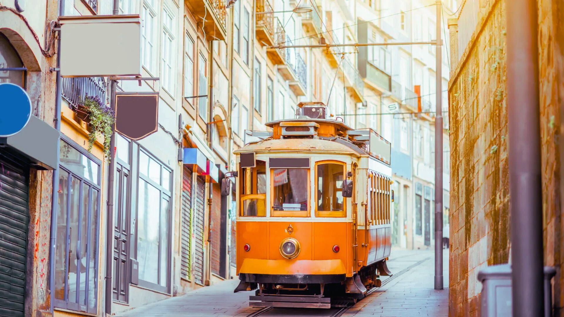 1. Ride Tram 28