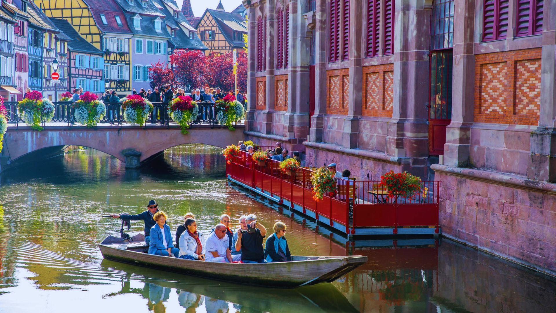Take a Boat Tour on the Canals