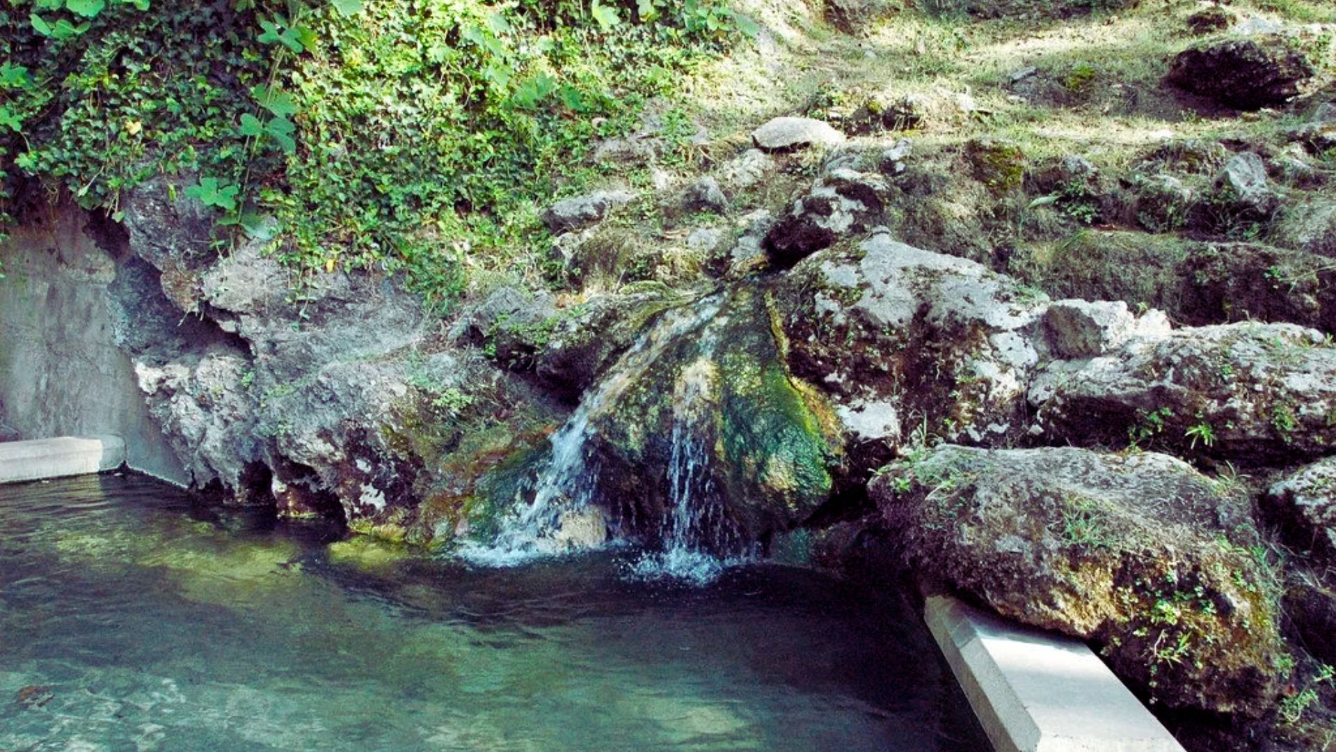 13. Hot Springs National Park