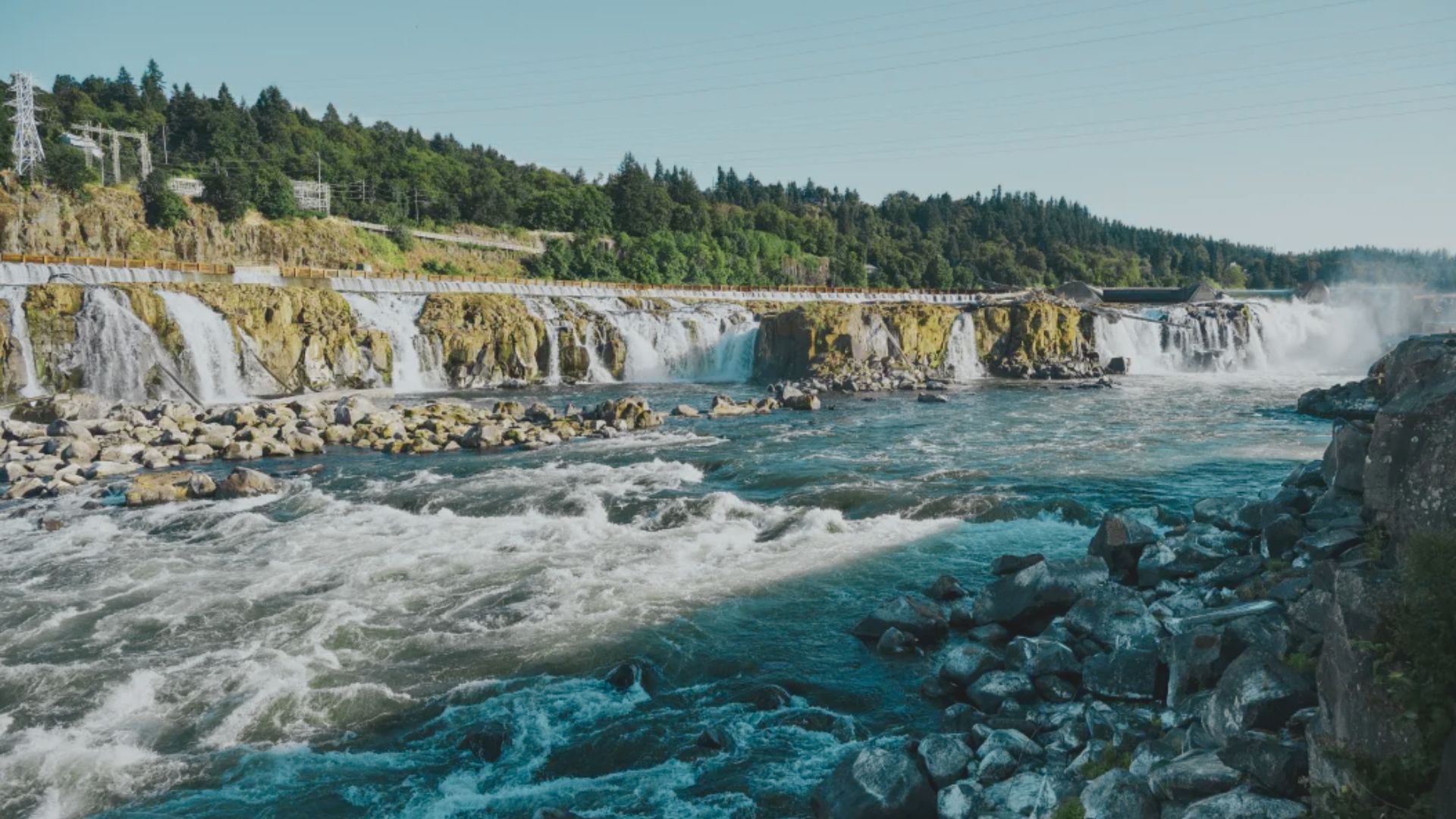 17. Willamette Falls