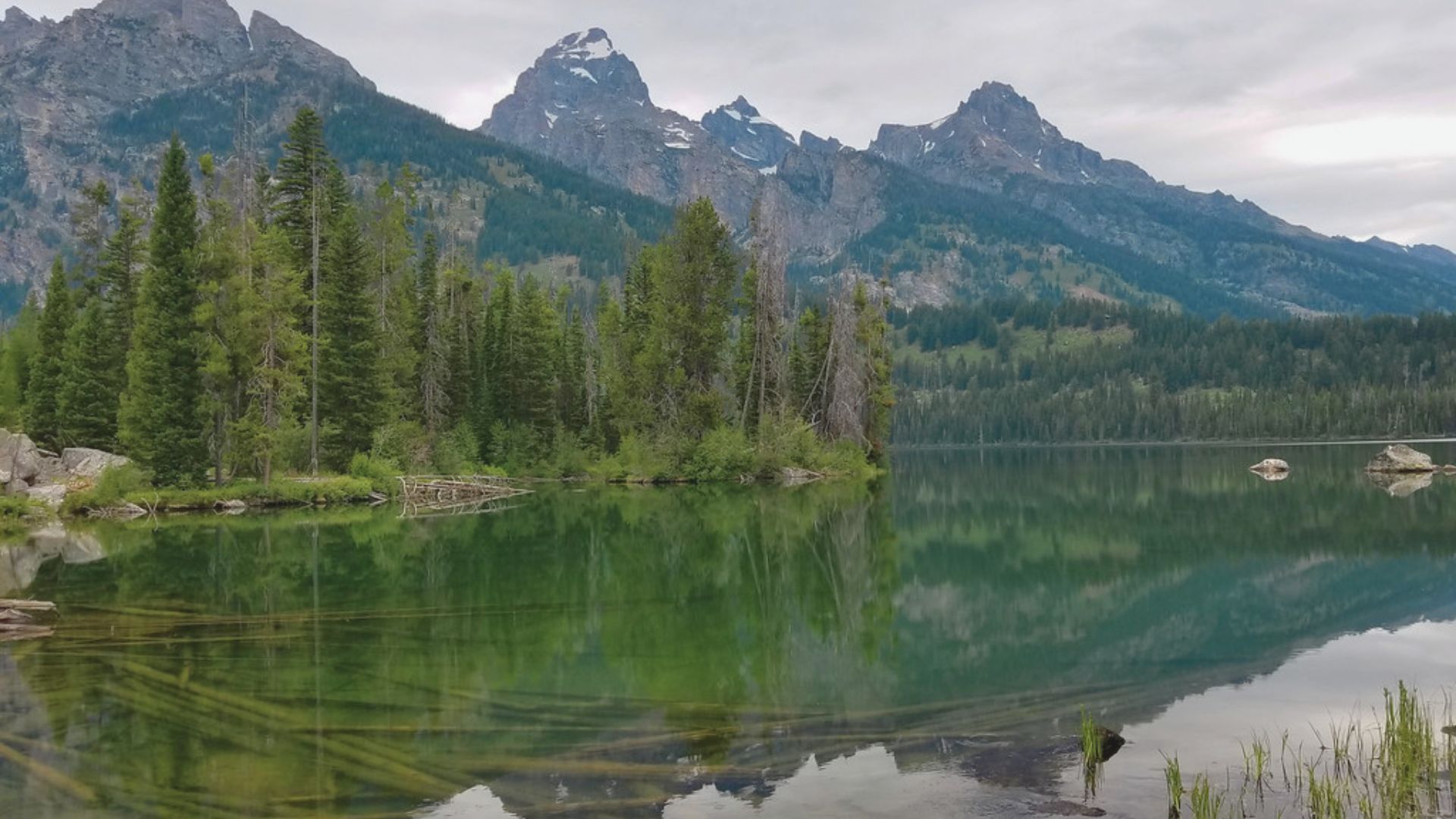 4. Taggart Lake Trail