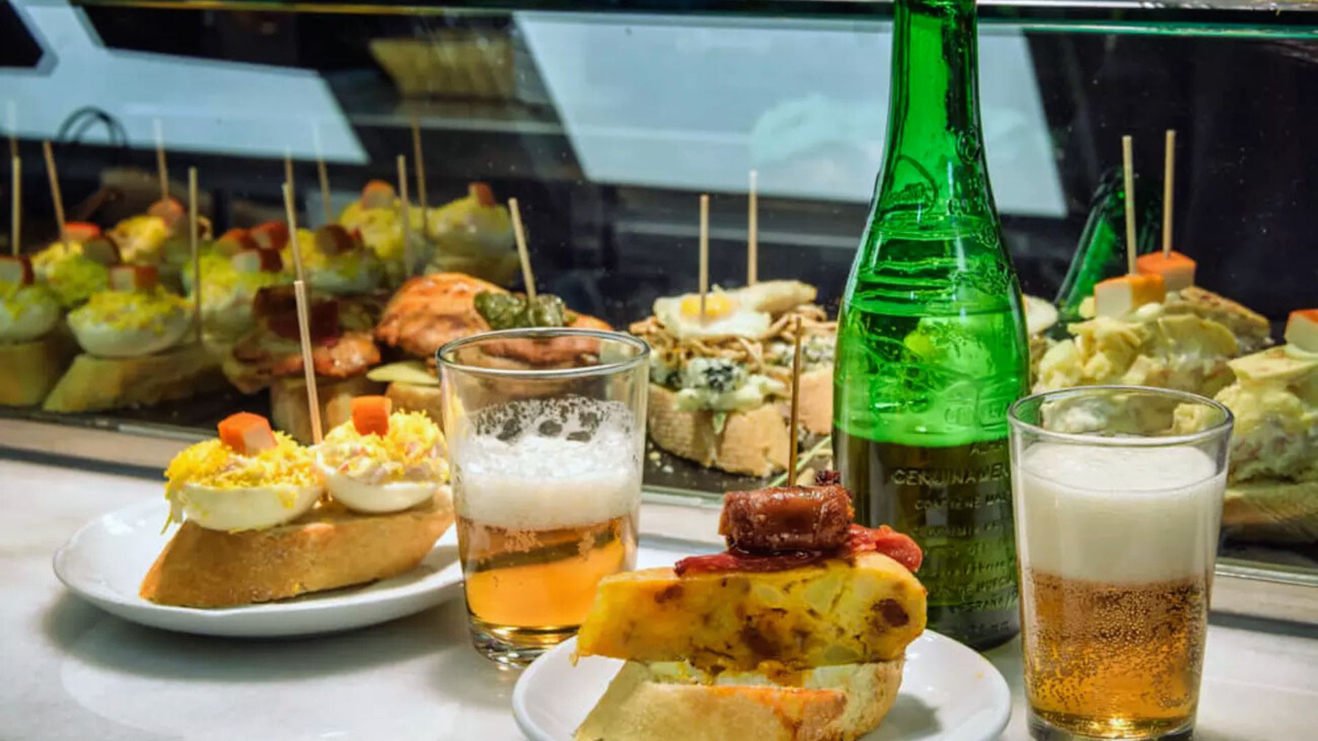 5. Enjoy Free Tapas With Every Drink