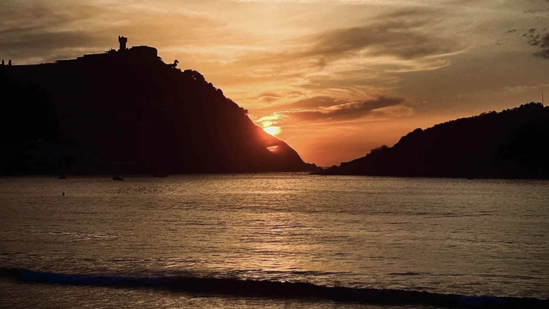 Capture the Sunset Over La Concha Bay