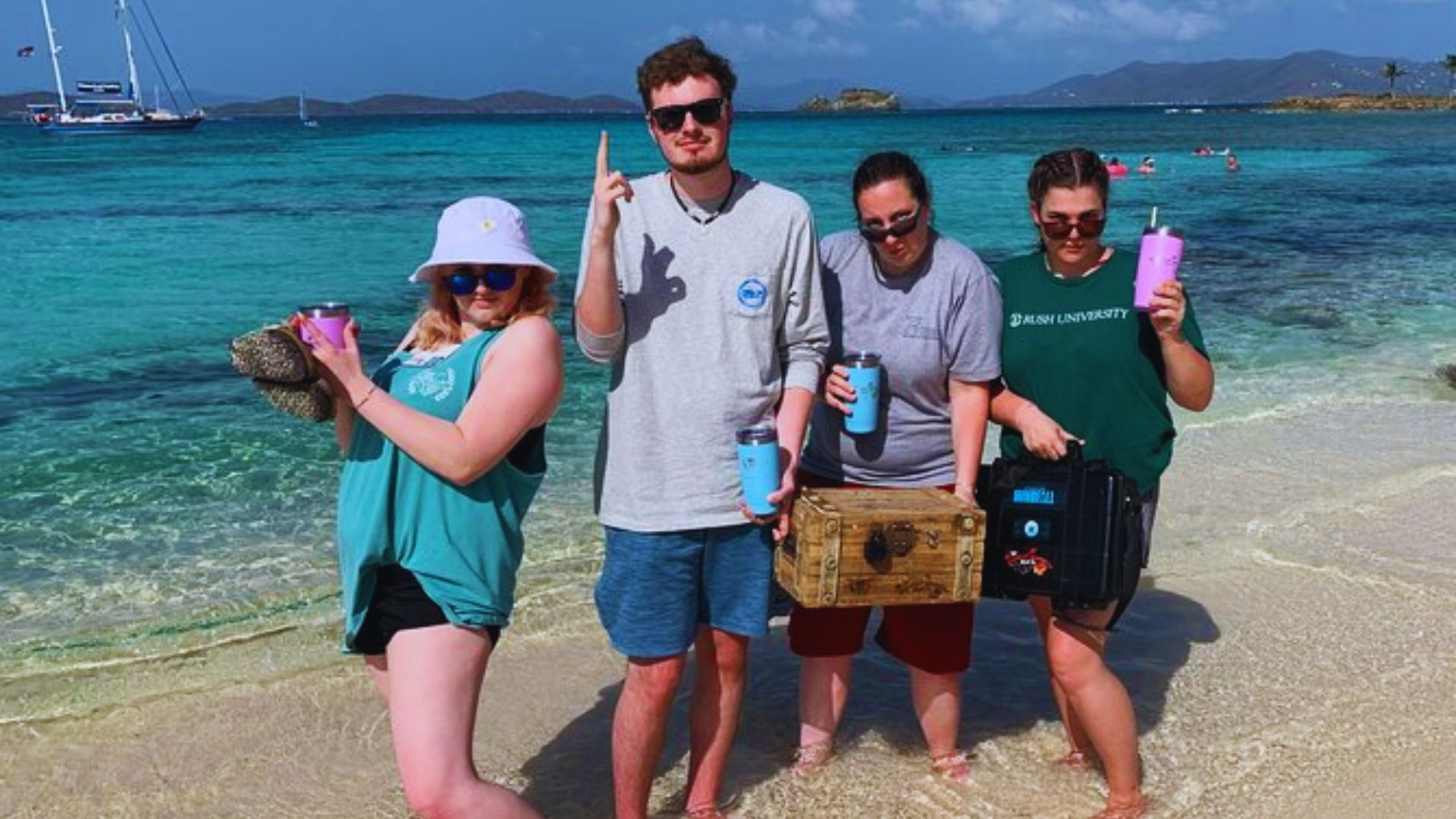 Join a Treasure Hunt or Scavenger Tour