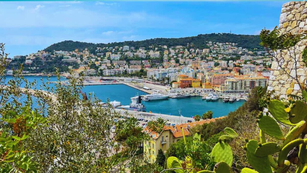 South of France Itinerary: 4, 5 & 7 Day Travel Plan South of France Itinerary