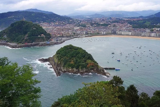 Take a Ferry or Kayak Trip to Santa Clara Island