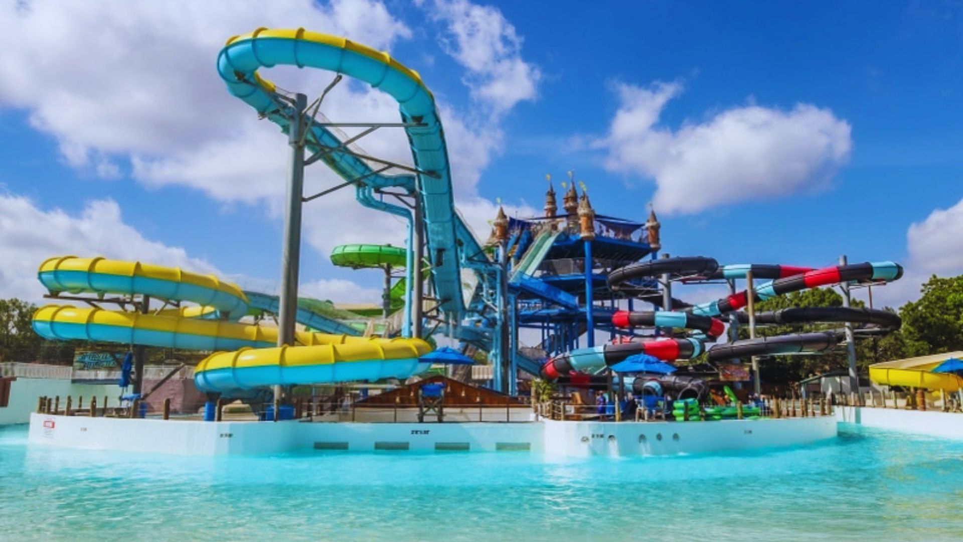 Visit Schlitterbahn Waterpark