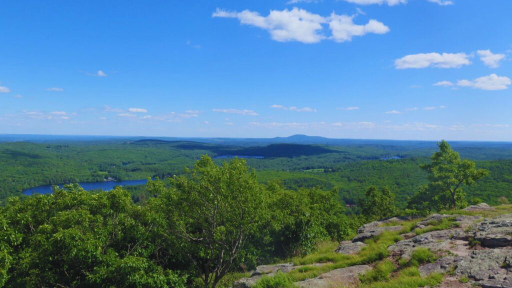 Visit Wapack Trail: Routes, Maps & Tips