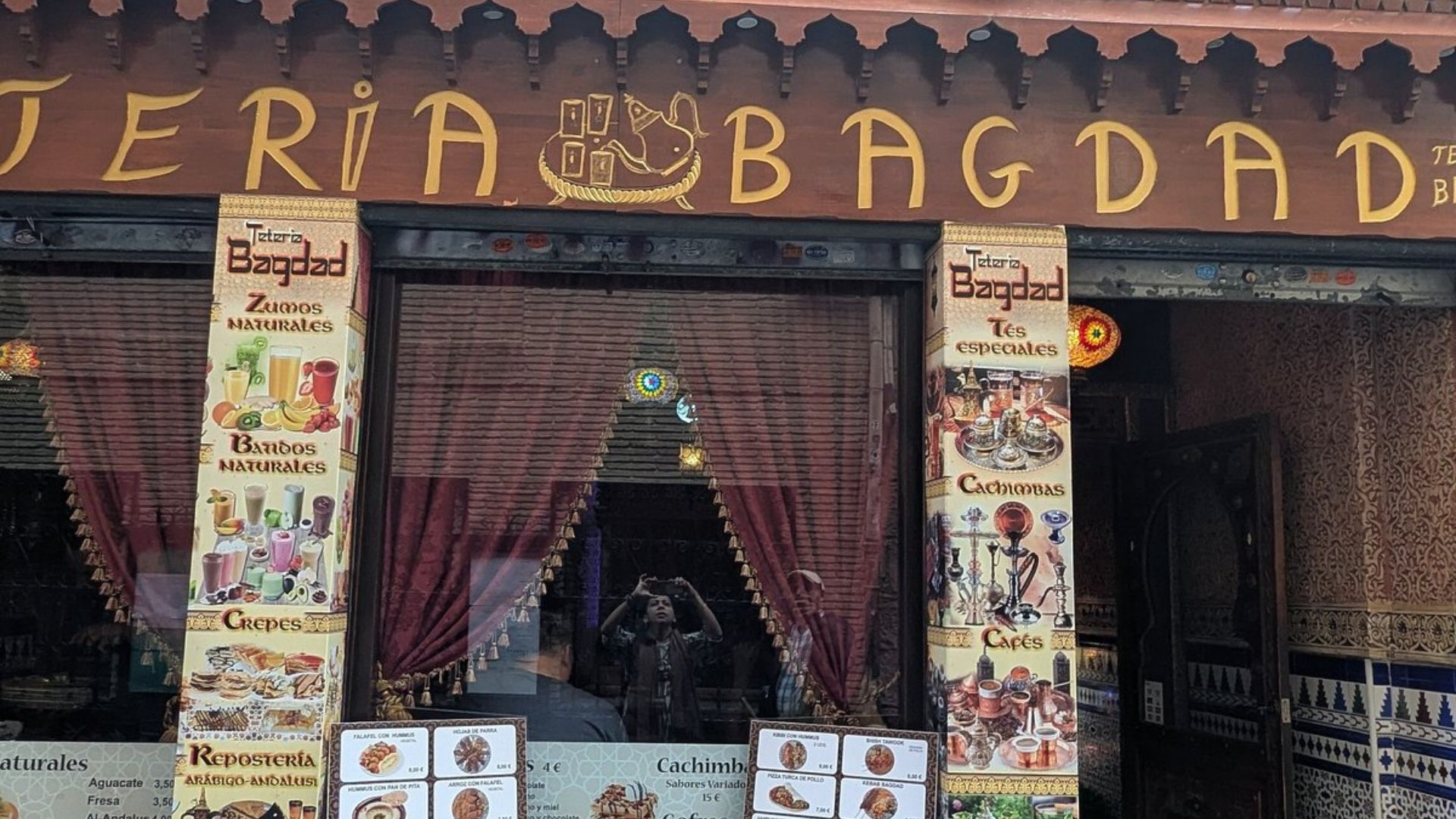 21. Visit a Traditional Tetería (Tea House)