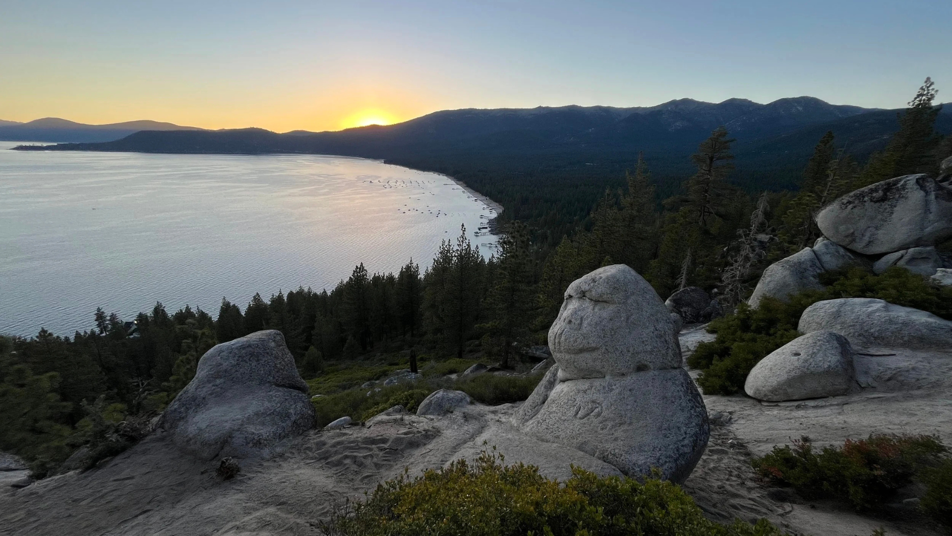 What to Know Before Hiking Monkey Rock Trailhead