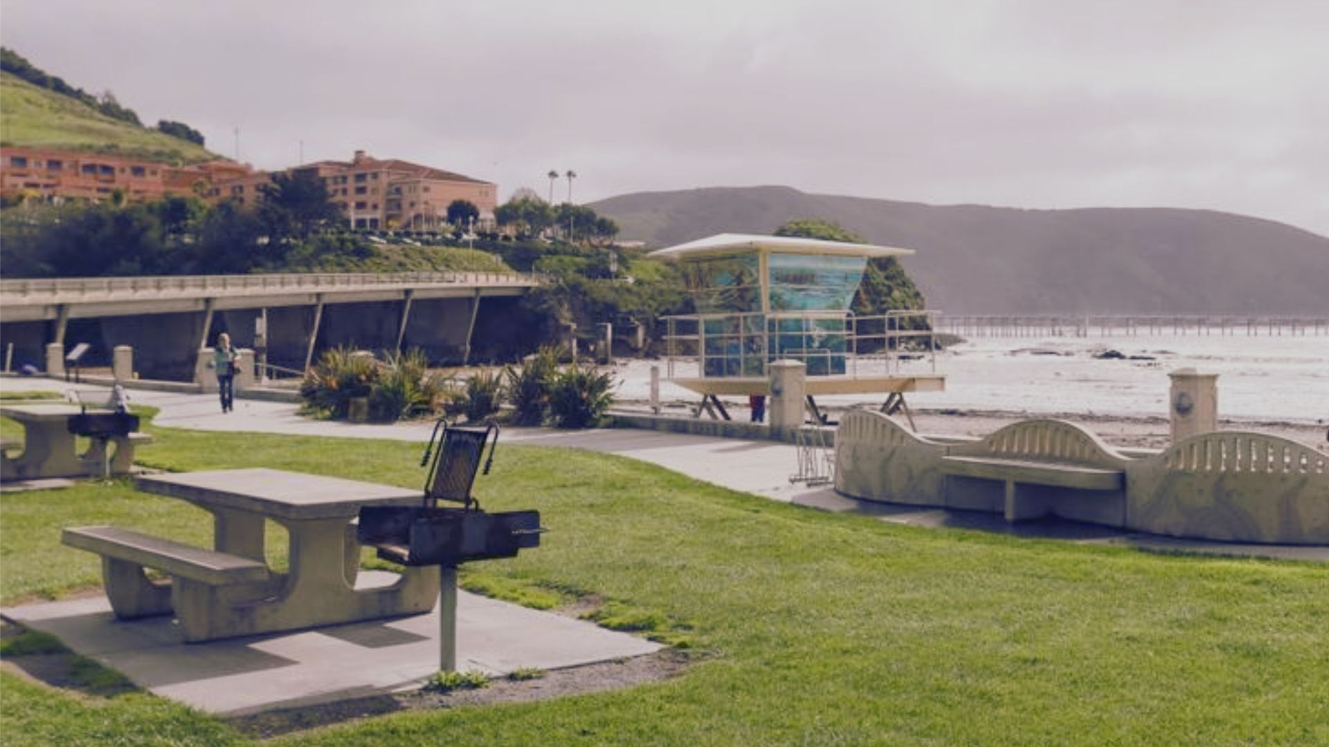 Let Kids Play at Avila Beach Park