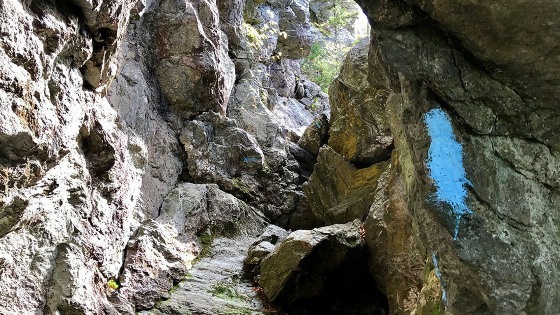 3. Rock Garden Trail – Most Colorful Rock Formations