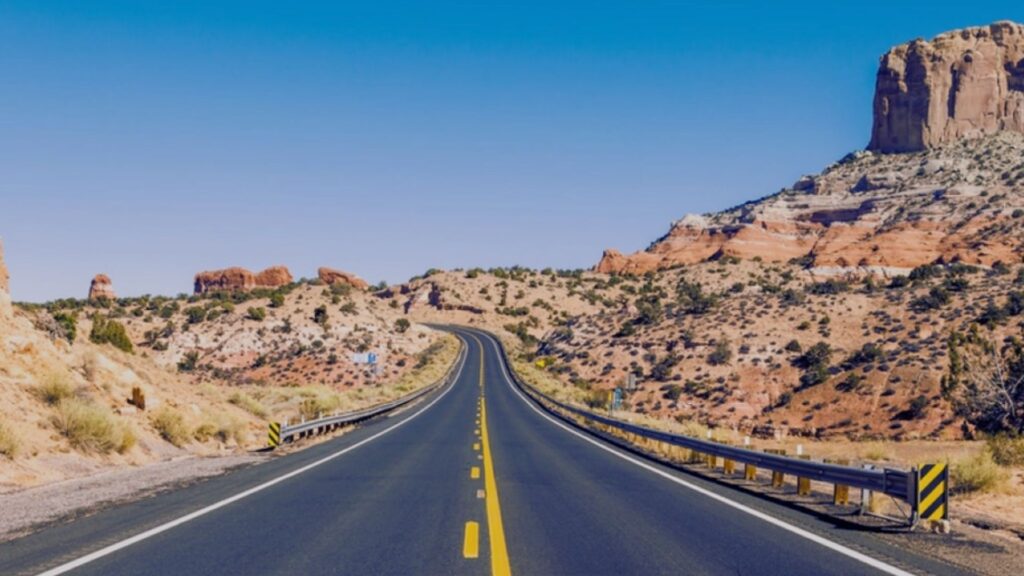 Arizona Road Trip Guide: Itineraries, Stops & Scenic Drives Arizona Road Trip Guide