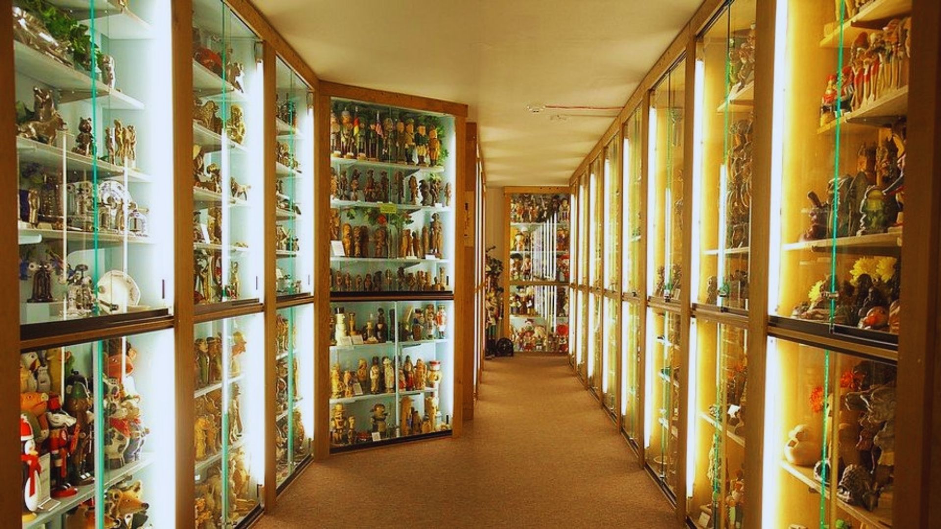 Visit the Leavenworth Nutcracker Museum