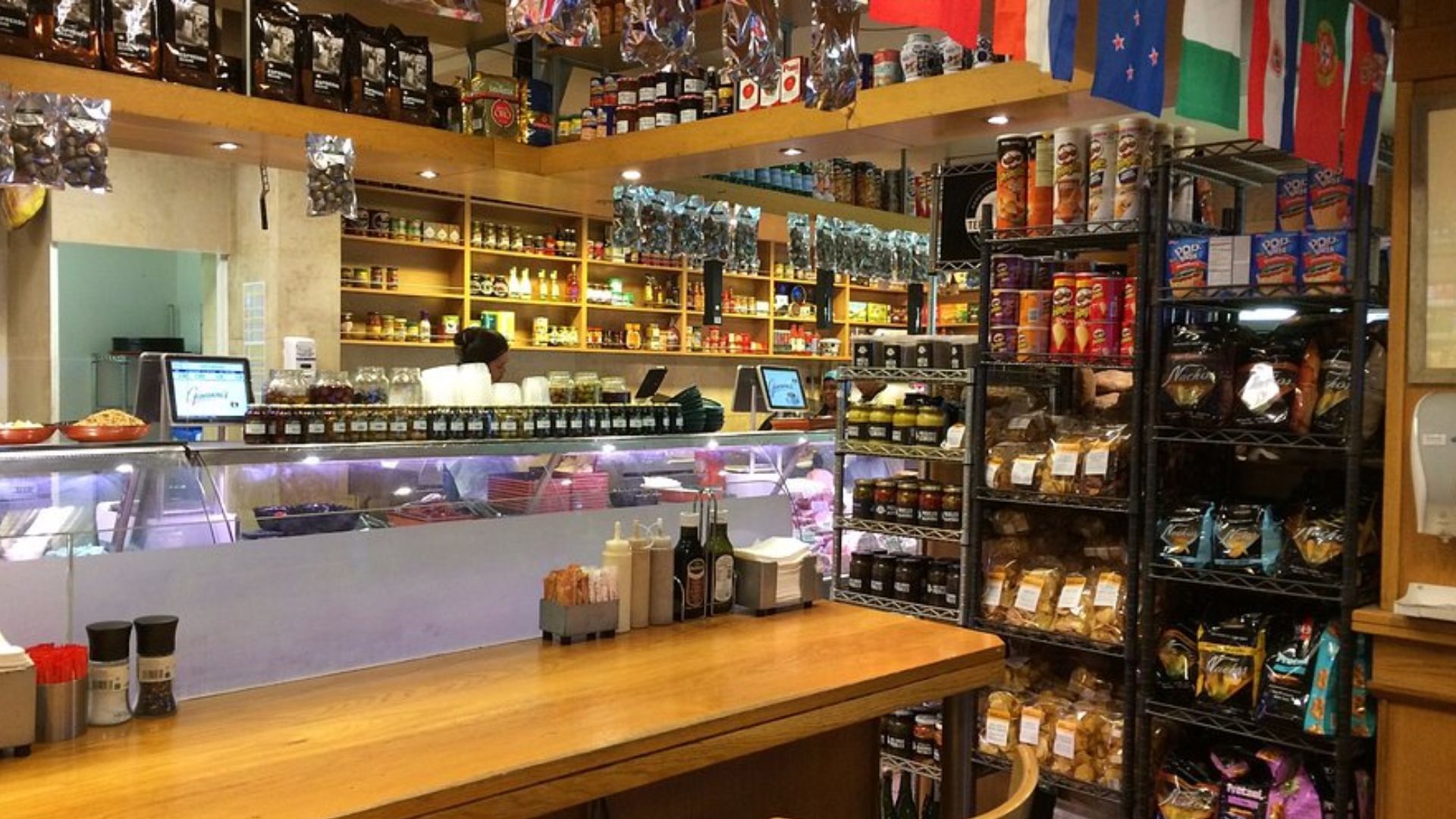Shop and Eat at Giovanni's Deli