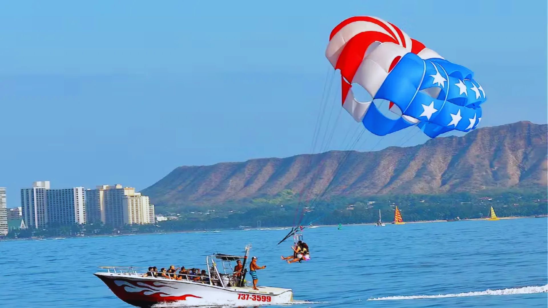 Go Parasailing in Honolulu