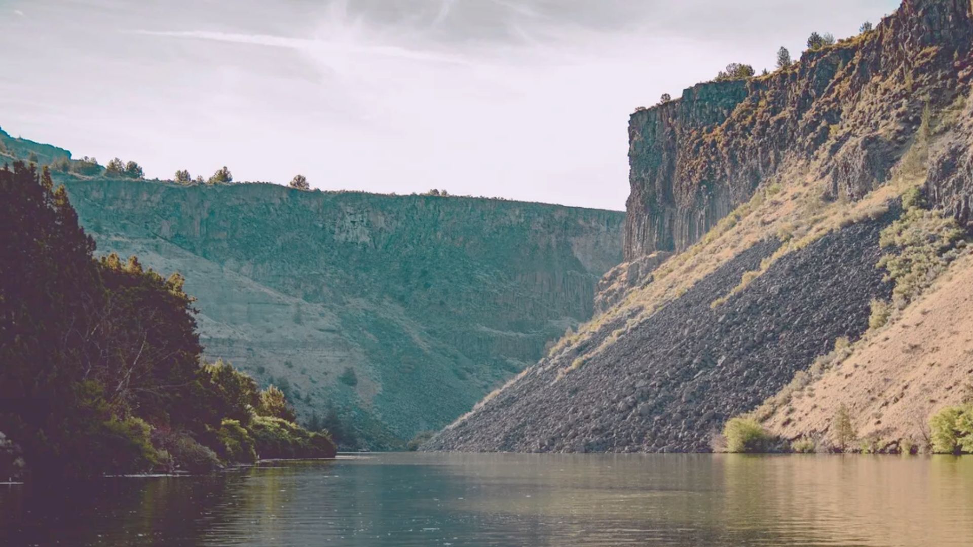Lake Billy Chinook