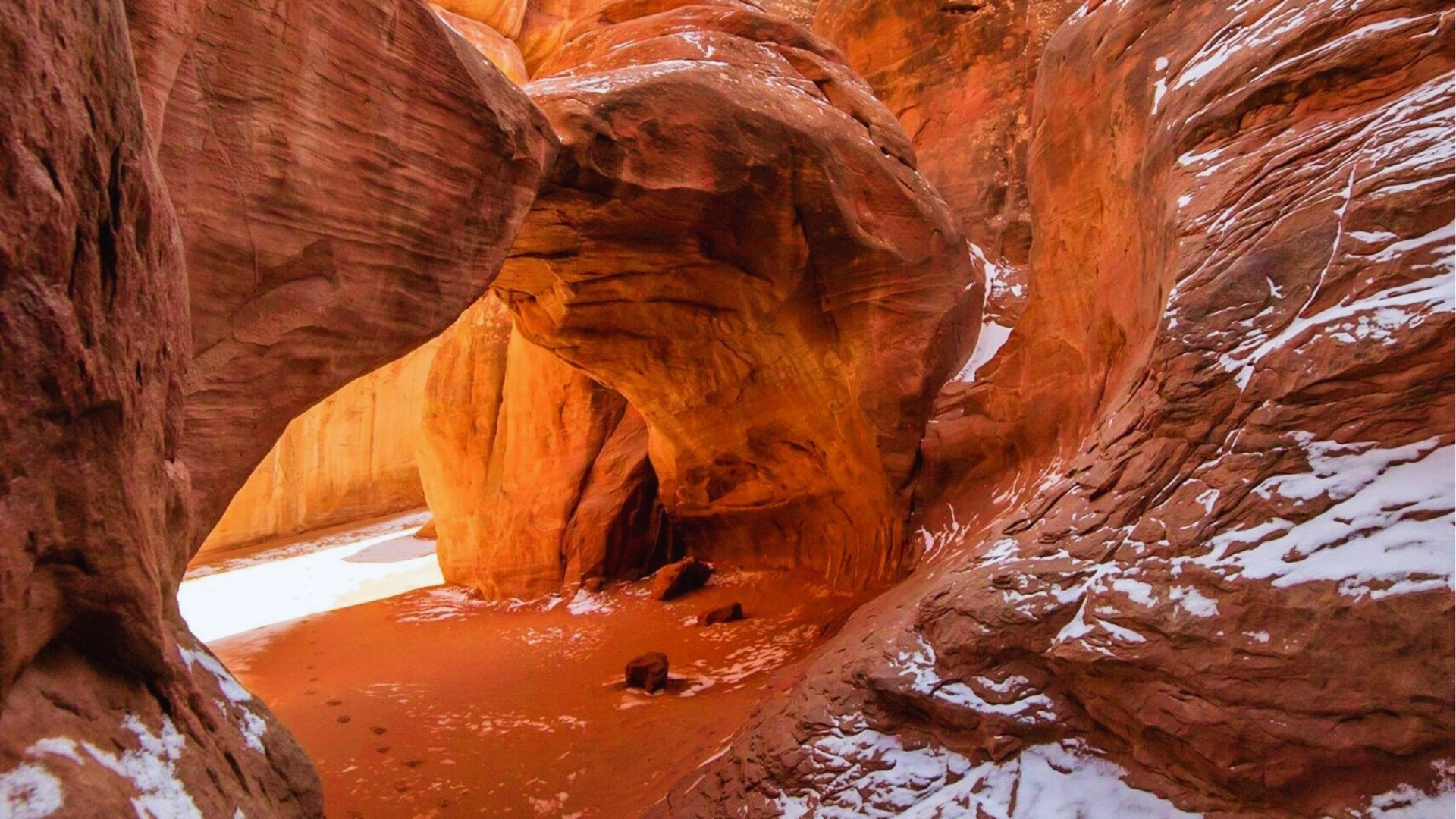 Visit Sand Dune Arch
