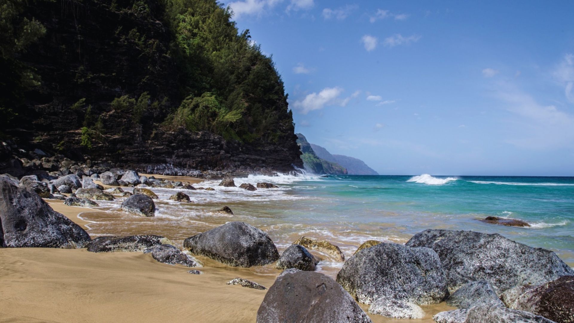 Ke'e Beach
