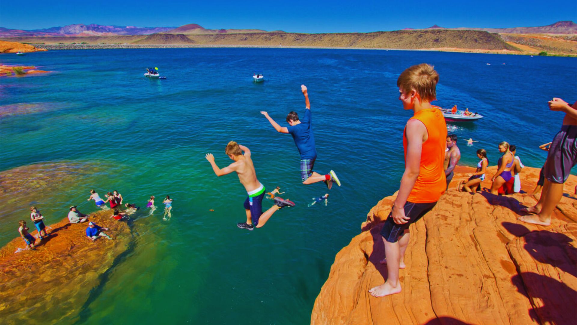 Visit Sand Hollow State Park
