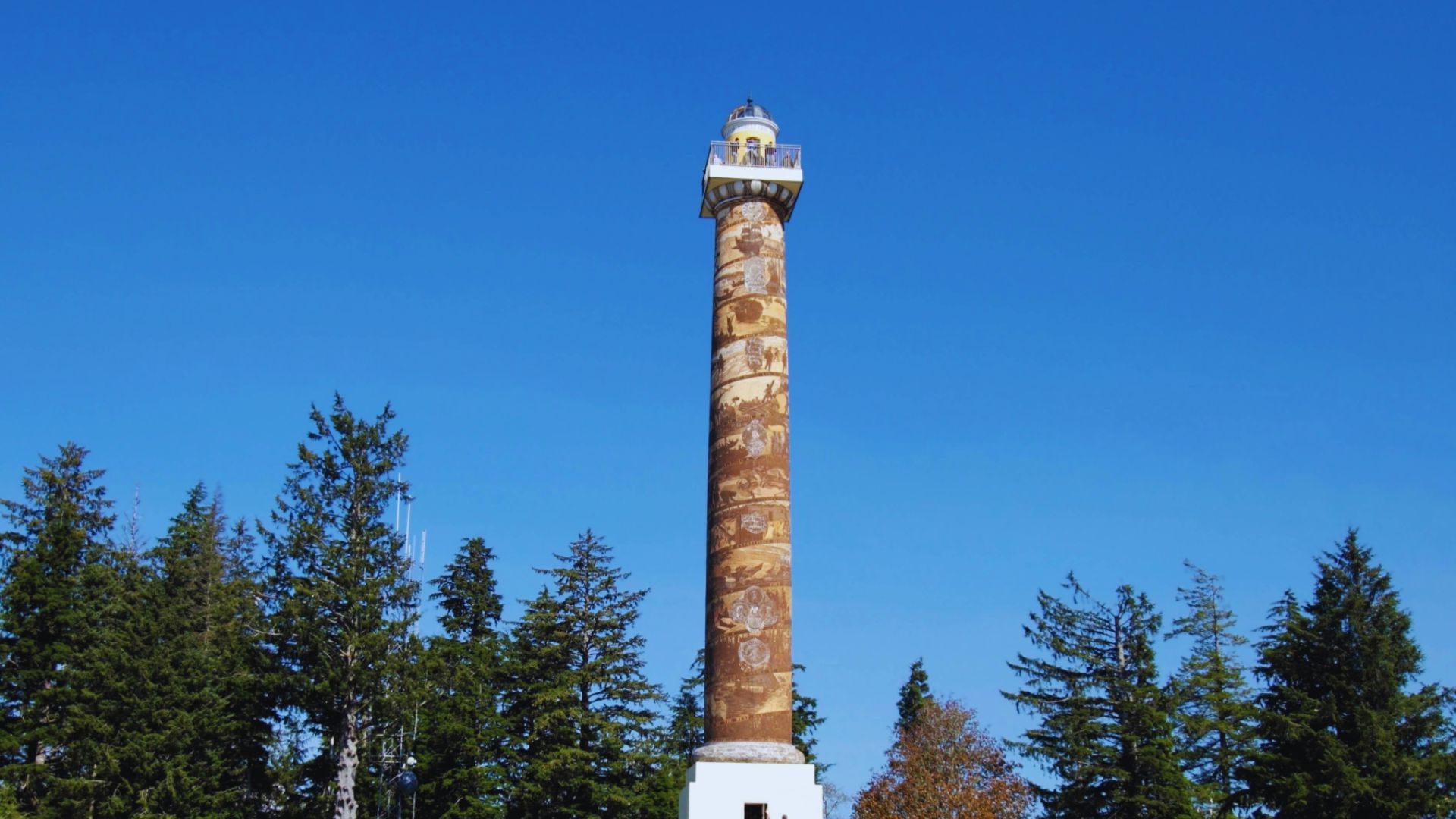 Astoria Column