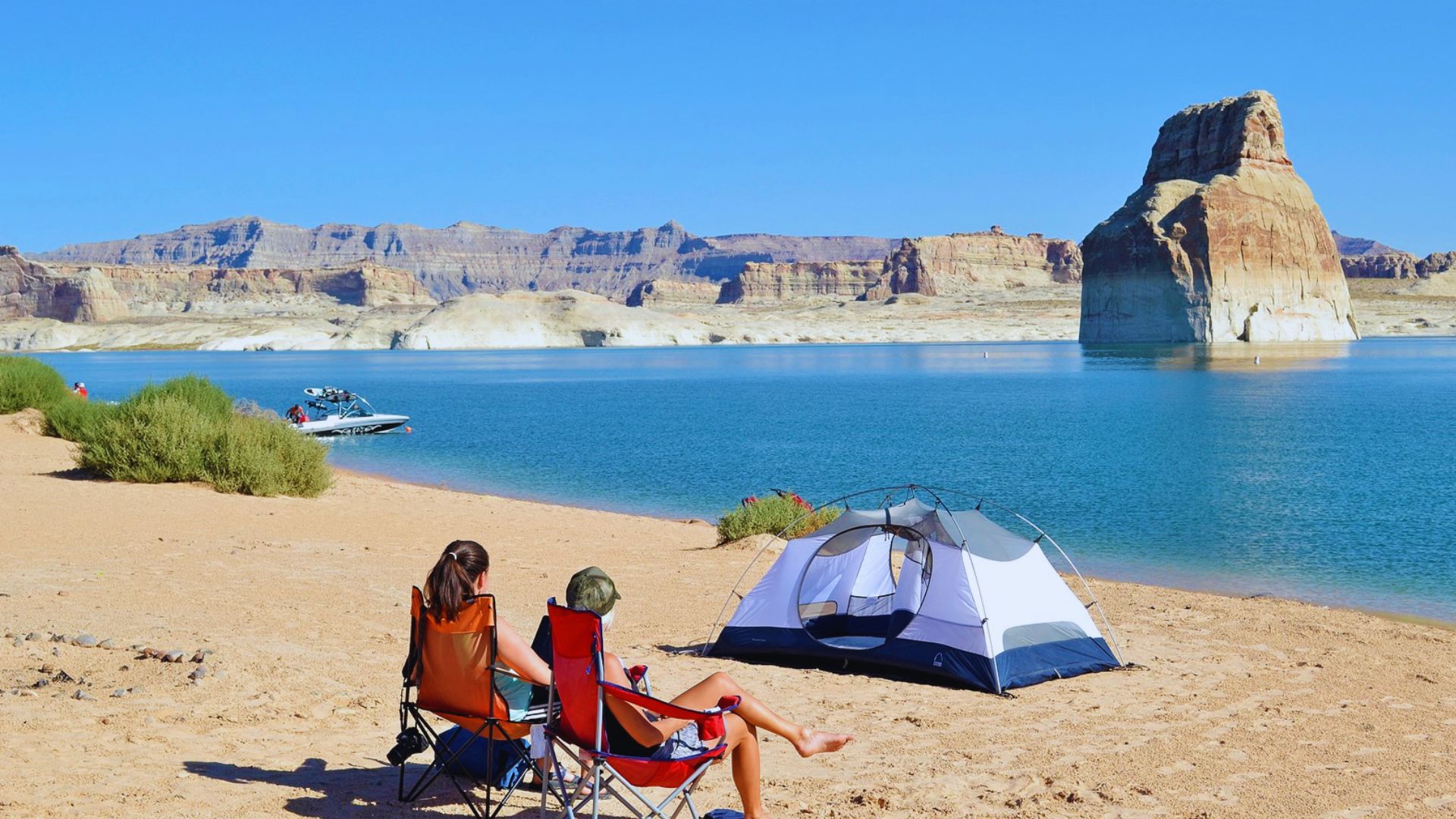 Camp at Lone Rock Beach