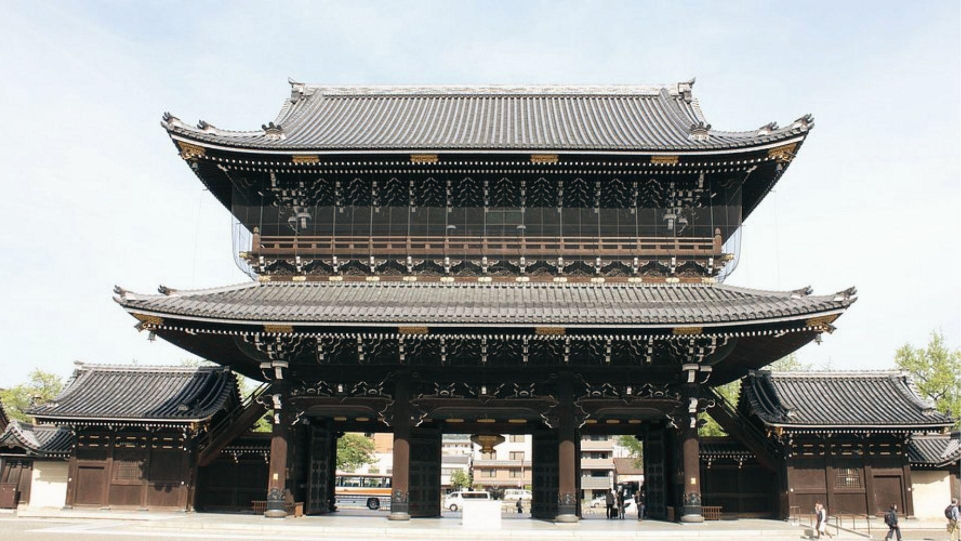 Walk through Higashi Hongan-ji's massive wooden gate, a top Kyoto landmark to visit history.