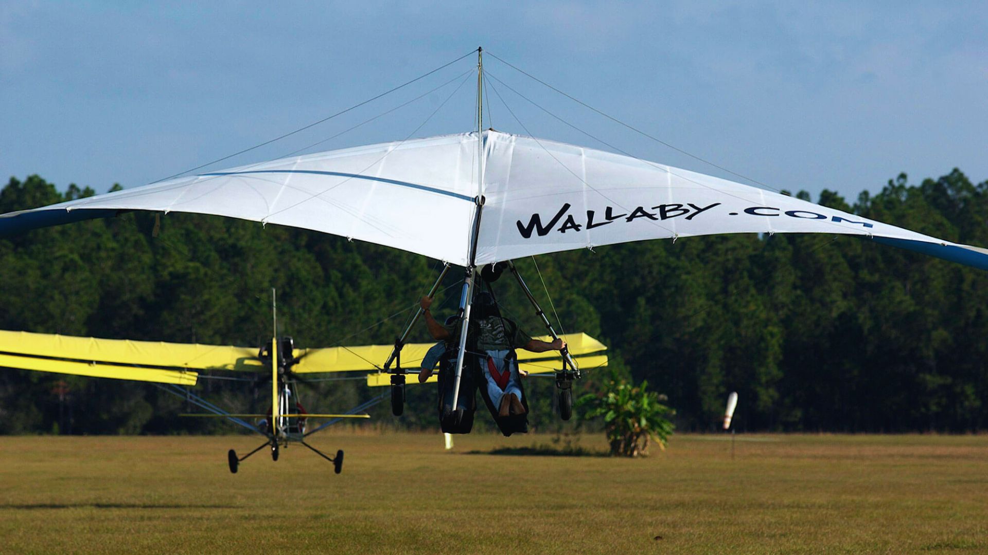 Hang Gliding at Wallaby Ranch Hang Gliding Flight Park