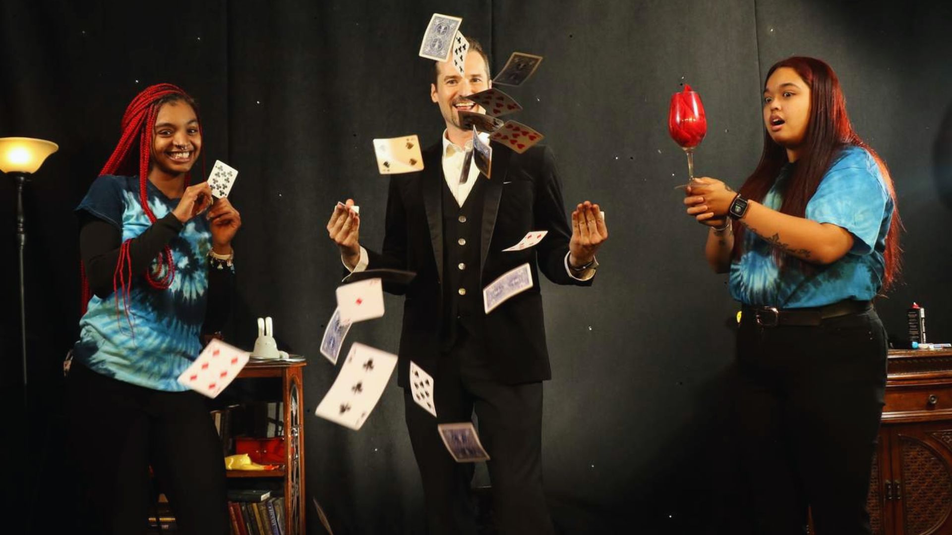 Watch Outta Control Magic Comedy Dinner Show